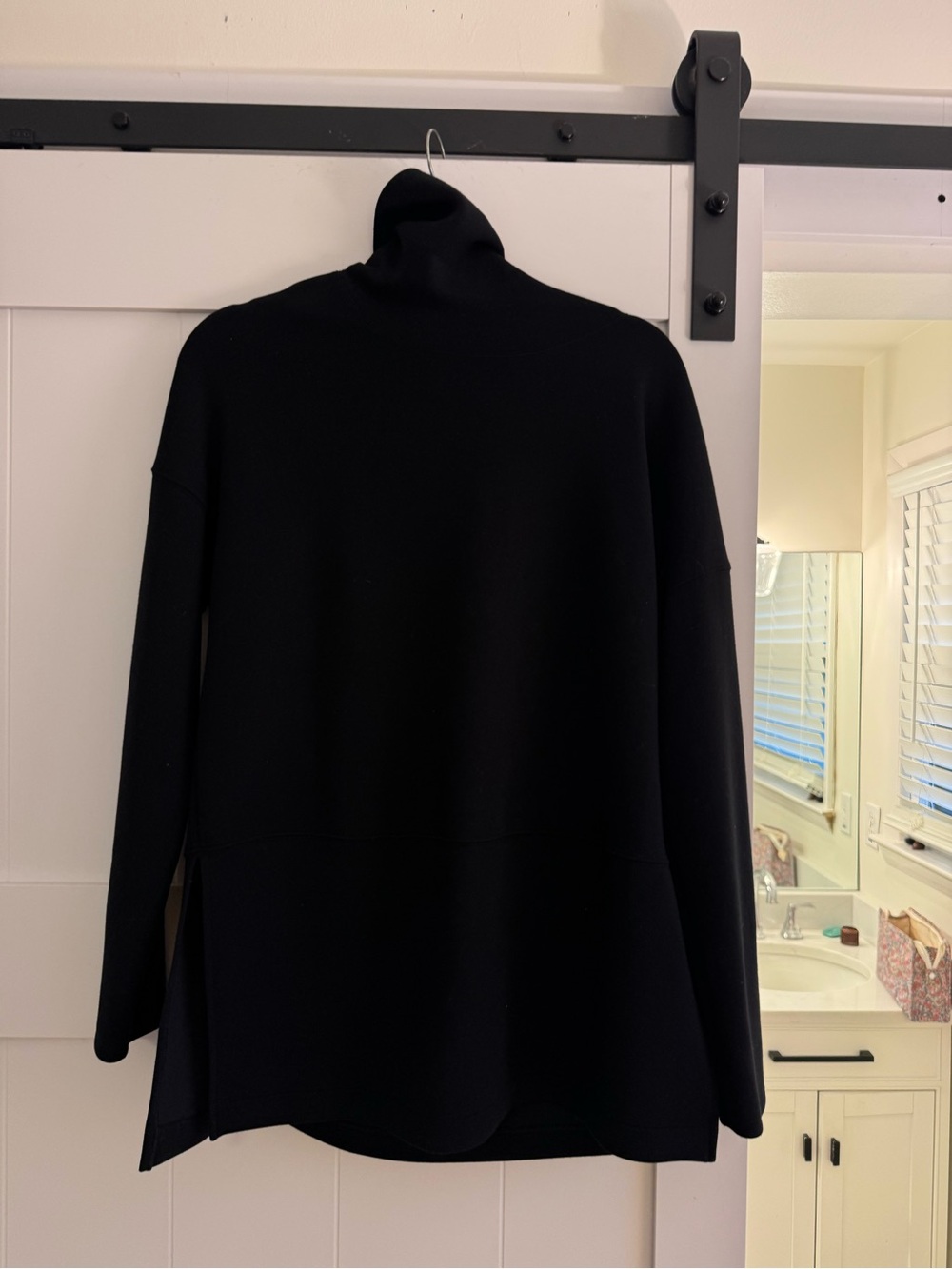 SPANX Men's Black Turtleneck Pullover